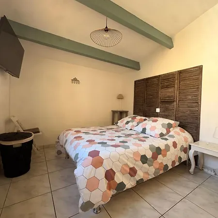 Villa T3 - Maison 6 Couchages - Piscine - Clim - Wifi - Garage *