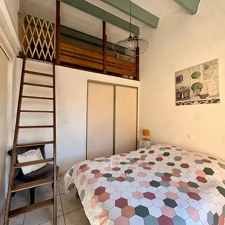 T3 - Maison 6 Couchages - Piscine - Clim - Wifi - Garage Villa Saint-Cyprien (Pyrenees-Orientales)