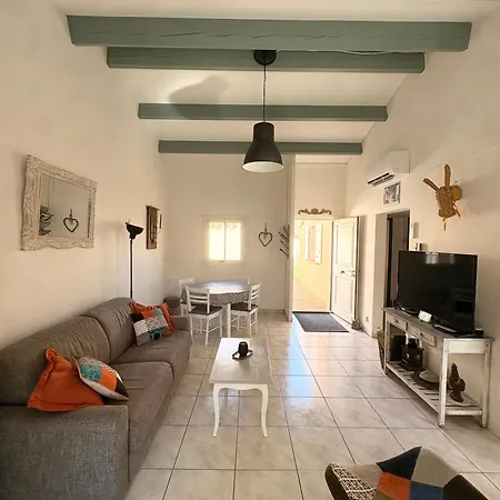 T3 - Maison 6 Couchages - Piscine - Clim - Wifi - Garage Vila