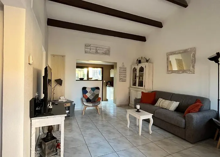 T3 - 6 Couchages - Piscine-clim-wifi-garage