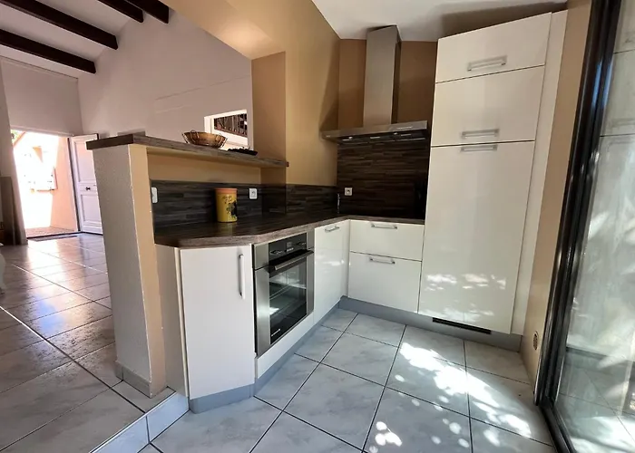 T3 - 6 Couchages - Piscine-clim-wifi-garage Villa