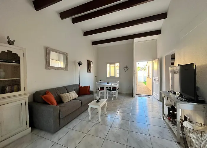 Villa T3 - 6 Couchages - Piscine-clim-wifi-garage